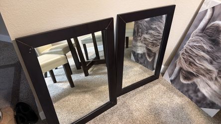 2 Pair matching mirrors