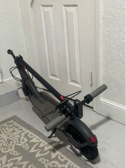 Electric scooter