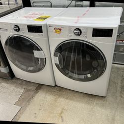 lg thinq front load washer dryer set