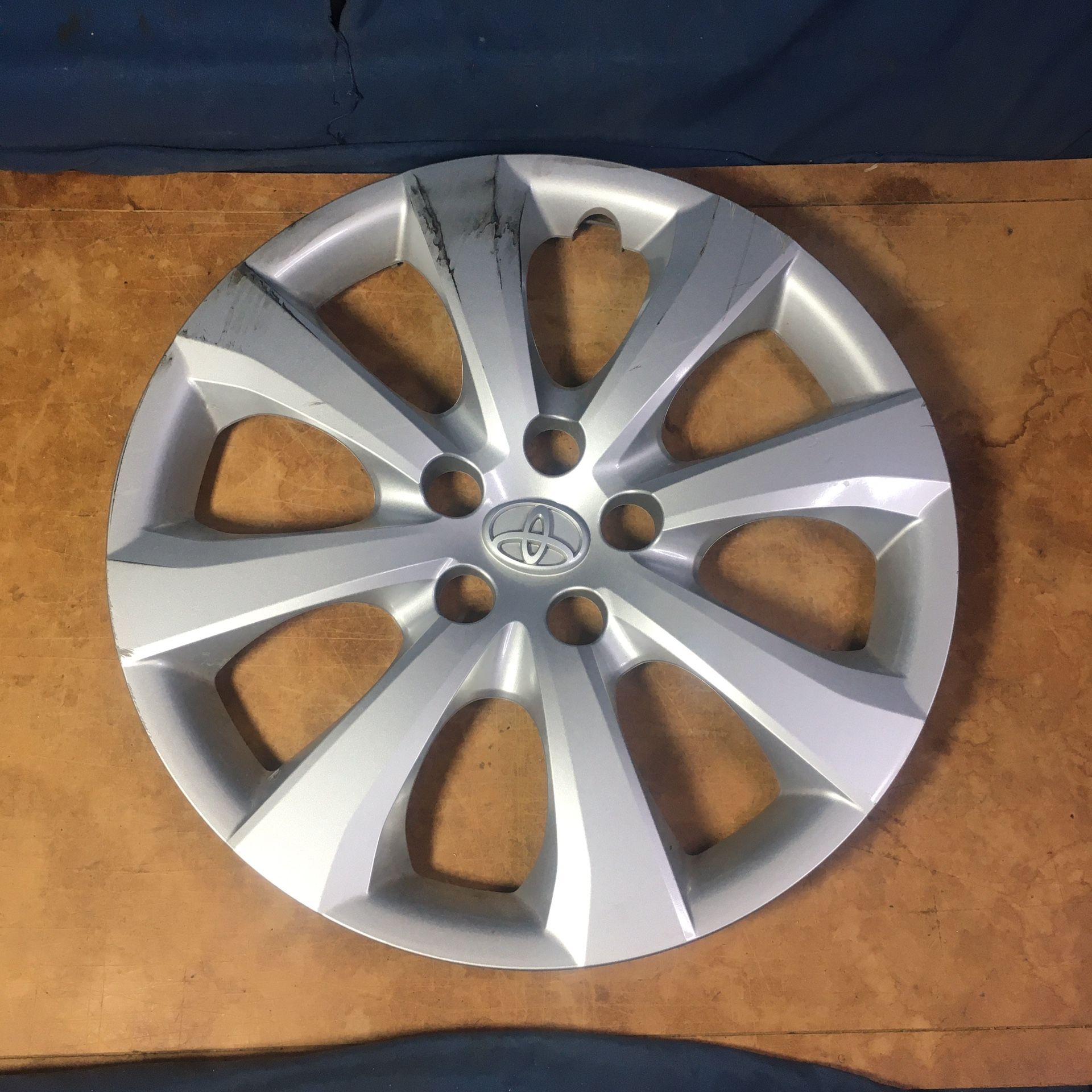 Toyota Corolla OEM 16” Wheel Cover Hubcap