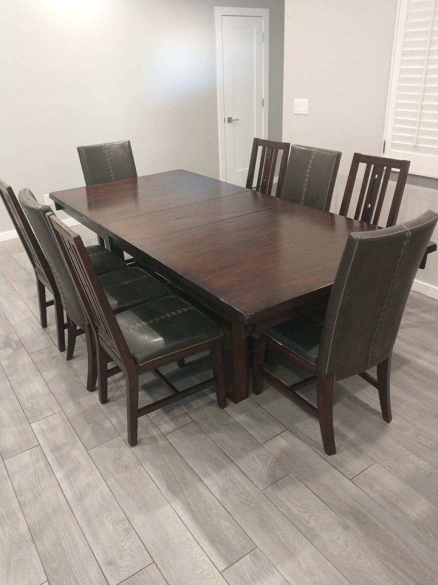 Dining Room Table with 8 Chairs