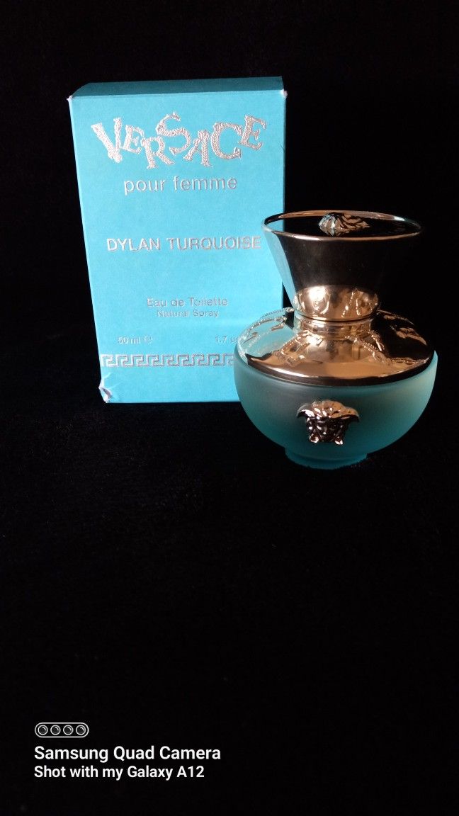 Versace Dylan Turquoise 1.7 FL. Oz.