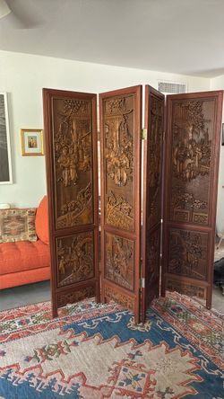 Solid wood folding screen
