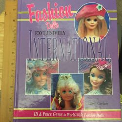 Fashion Dolls Book