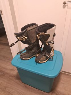 Women Dirt Bike Gear