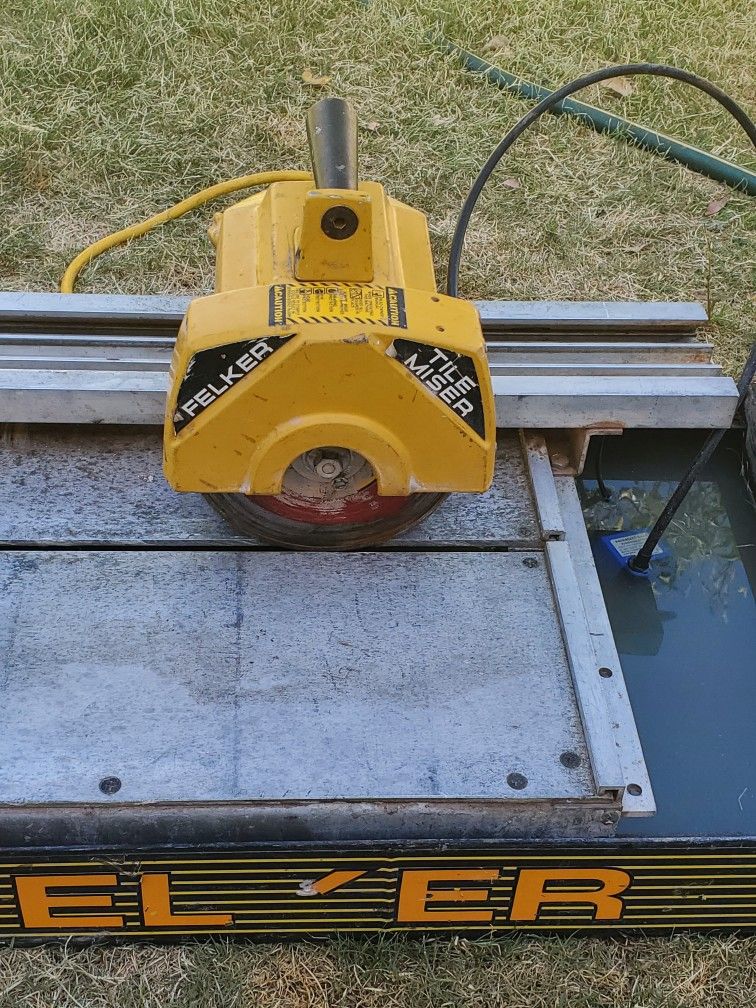 Felker Wet Saw Tile Miser