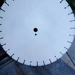 Have 4 Various Sized New Diamon Cut Masonry Blades Generic