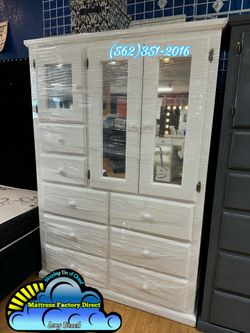 White XL wardrobe closet ropero armoire Nuevo blanco new