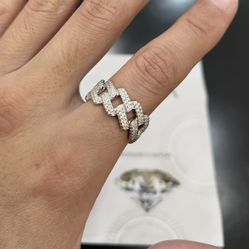 Excellent Unisex VVS Ring Sz 8 Iced Out ! 