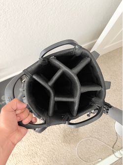 Black TaylorMade Golf bag