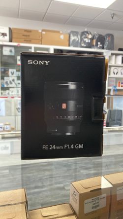 Sony FE 24mm F1.4 GM Lens