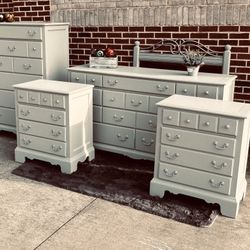 Gorgeous Bedroom Set