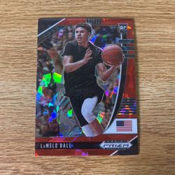 2020 Panini Prizm Red Cracked Ice Lamelo Ball