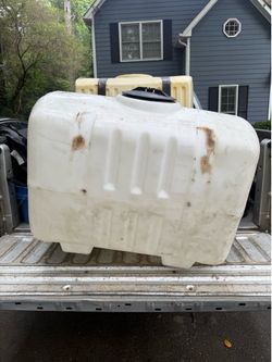 100 gallon water tank