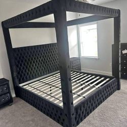 Queen Bed Black Post Bed Black Bed Platform