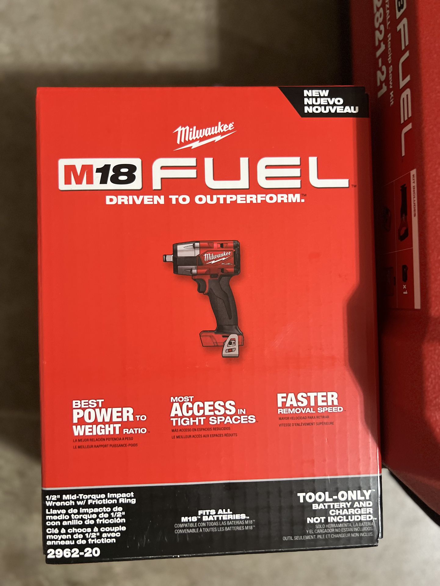 Milwaukee M18 FUEL Gen-2 18V Lithium-Ion Brushless Cordless Mid Torque 1/2 in. Impact Wrench w/Friction Ring (Tool-Only)
