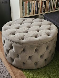 Storage ottoman