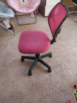 CHAIR!!