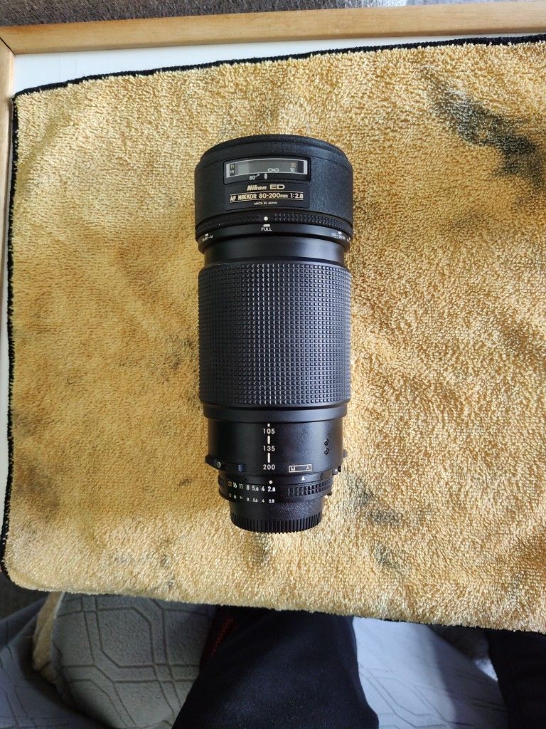 Nikon ED Zoom Lense