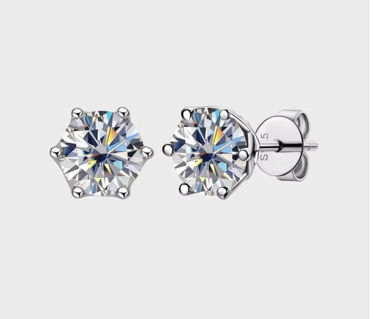 VVS Moissanite Earrings Passes Tester And Has Papers 