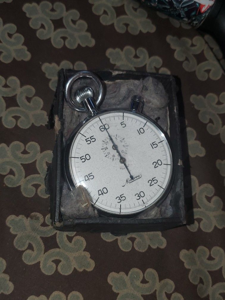 *WORKING* ANTIQUE MINERVA STOP WATCH