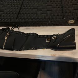 Shoelace Boots 