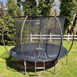 10 Ft Trampoline (black)