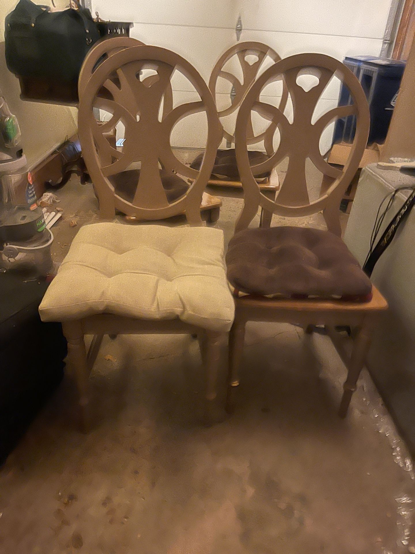 Wooden Chairs With Cushion