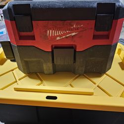 Milwaukee cordless vacuum (older model)