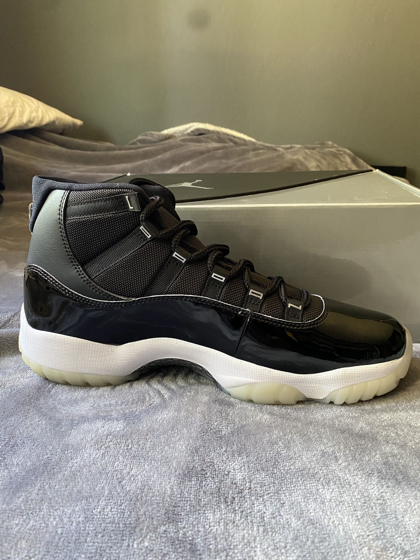 Jordan 11 “Jubilee” Size 12
