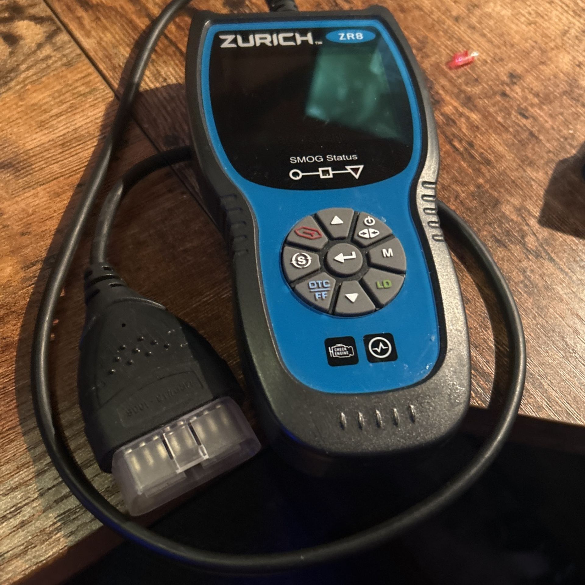 ZURICH ZR8 OBD2 Code Reader for Sale in Las Vegas, NV OfferUp