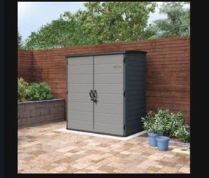 Suncast 6' x 4' Vertical Shed, Gray