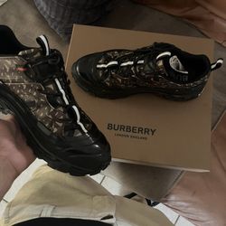 arthur burberry shoes