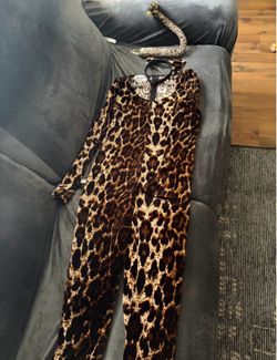 Costume