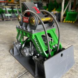 Mini Excavator Plate compactor Caterpillar CAT 307 / CAT 308 or similar machine