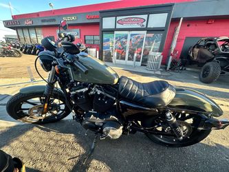 Harley sportster 883