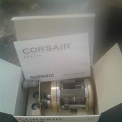 SHIMANO CORSAIR CS 400A LEVEL WIND BAITCASTING REEL