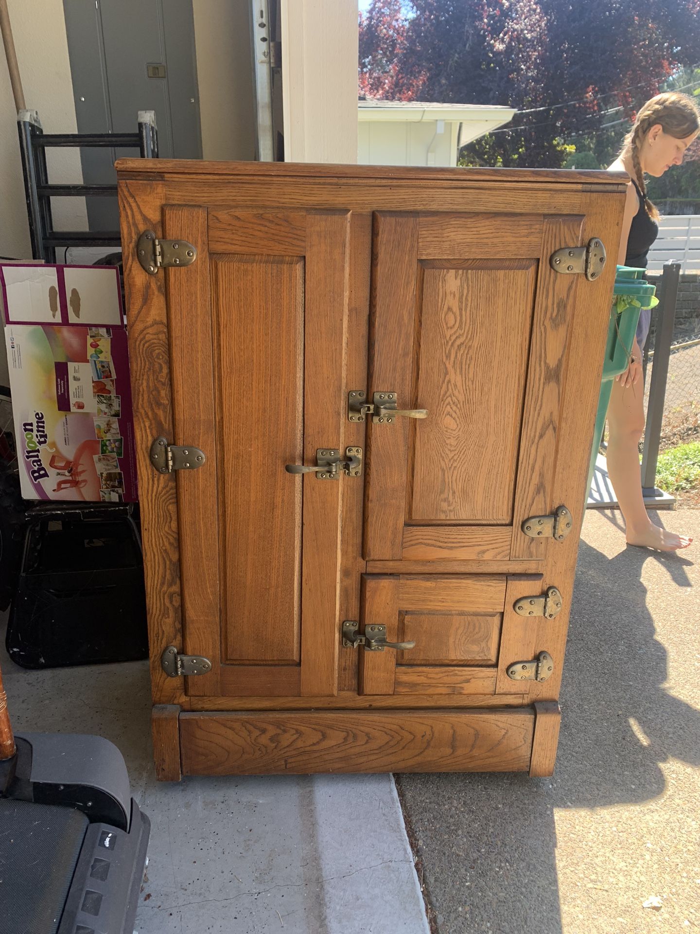 Antique Oak Ice Box Refrigerator 1900