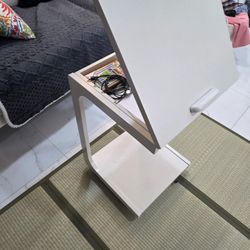 White Lift-Top C-Shaped Side Table with Wheels