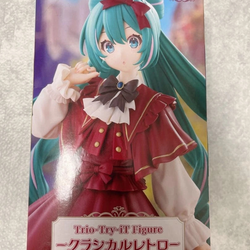 Hatsune Miku FuRyu Trio-Try-It Classical Retro Dress Anime Figure
