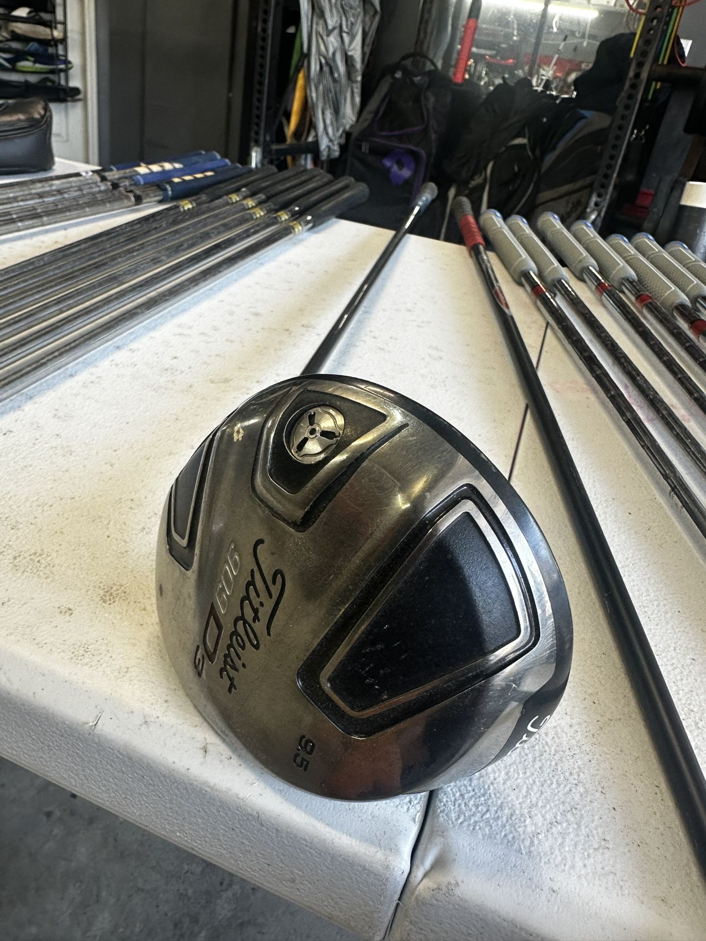 Titleist 909 D3 Golf Club Driver