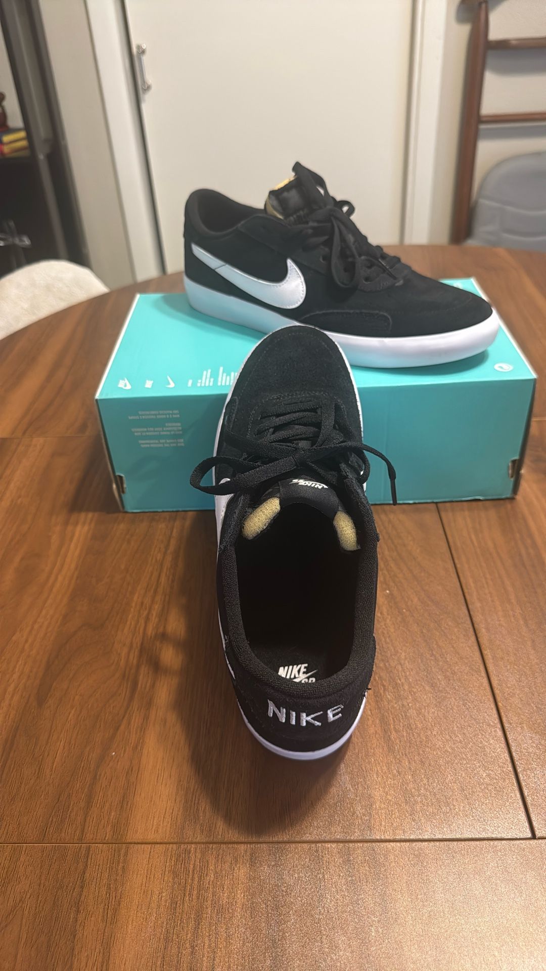 Black Nike SB Heritage Vulc Skate Show