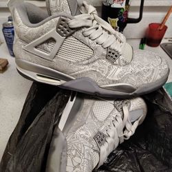 white laser jordan 4’s 