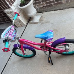 Girls bike 14 -16 Inch - Perfect Condition Almost new . 