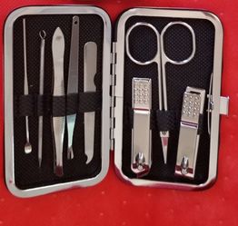 Manicure Set ,Grooming Kit - Portable In Purses , Pockets