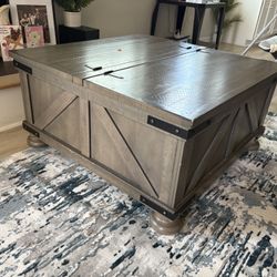 Nice Double Sided Storage Coffee Table