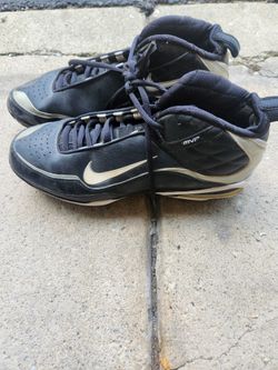 10.5 Mens Baseball Spikes