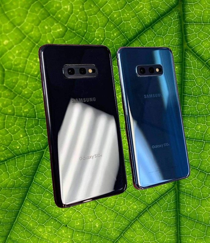 Samsung Galaxy S10e 128GB Unlocked-$159.