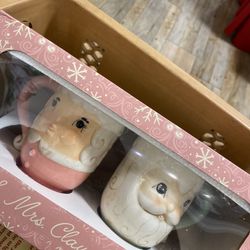 Johanna Parker Santa and Mrs. clause mugs Set