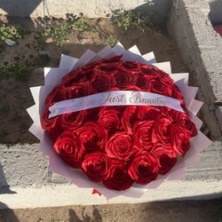 Eternal Roses (Customs)